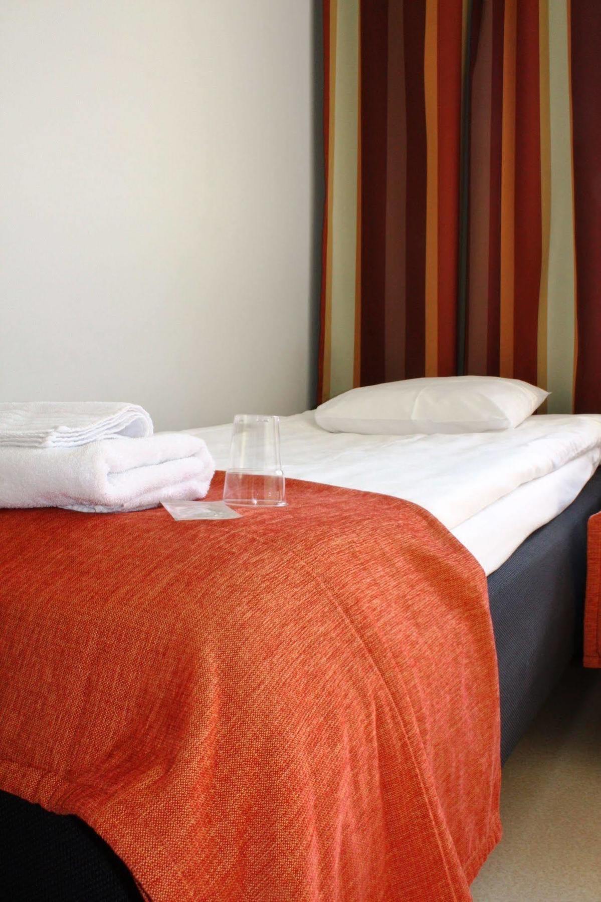Summer Hotel Vuorilinna Savonlinna Buitenkant foto